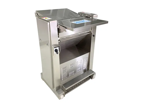 Máquina descortezadora de carne